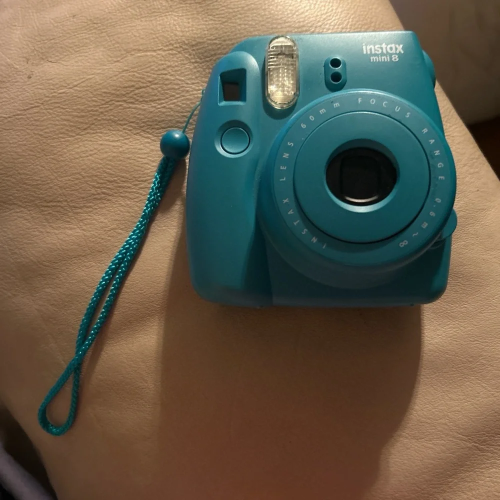 Fujifilm Instax Mini 8 Instant Camera - Blue